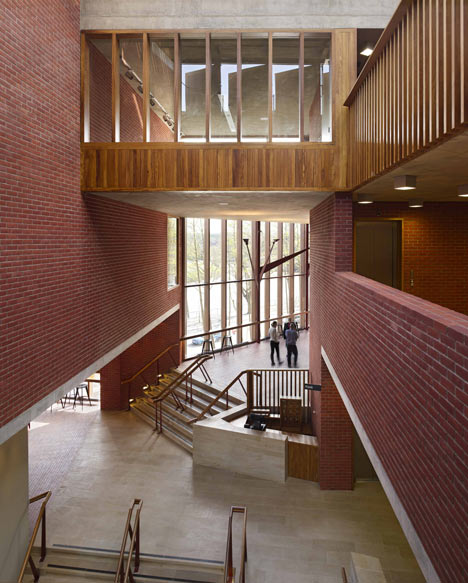 Lyric Theatre by O'Donnell + Tuomey Lyric Theatre by O'Donnell + Tuomey