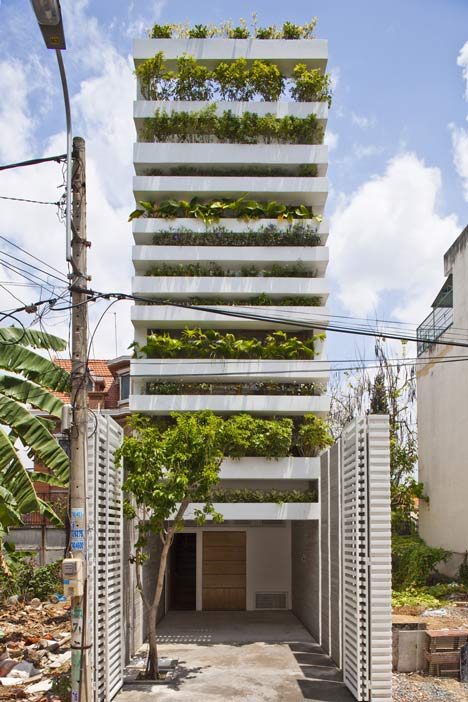 Stacking Green by Vo Trong Nghia
