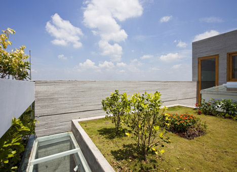 Stacking Green by Vo Trong Nghia Stacking Green by Vo Trong Nghia
