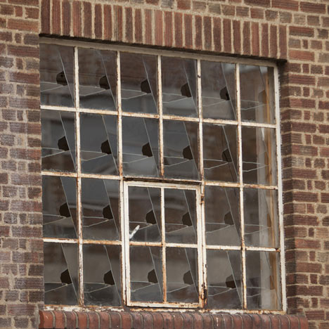 Telling the Truth Through False Teeth by Alex Chinneck Telling the Truth Through False Teeth by Alex Chinneck