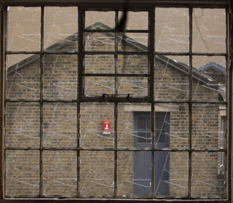 Telling the Truth Through False Teeth by Alex Chinneck Telling the Truth Through False Teeth by Alex Chinneck