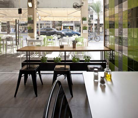 Avanti by Studio Opa Avanti by Studio Opa