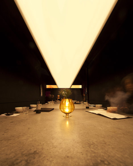 Uchi Lounge 01 by Facet Studio Uchi Lounge 01 by Facet Studio