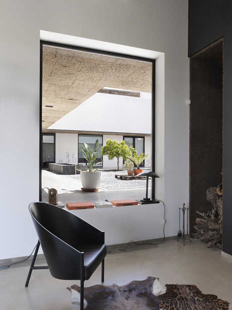 Villa Extramuros by Vora Arquitectura Villa Extramuros by Vora Arquitectura