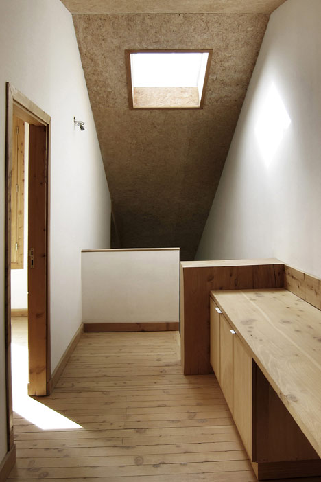 CLF houses by Estudio BaBO