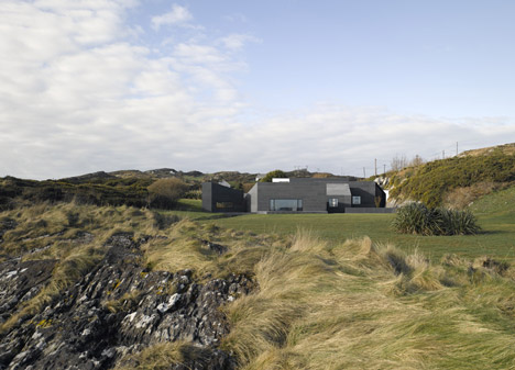 House at Goleen by Niall McLaughlin Architects House at Goleen by Niall McLaughlin Architects