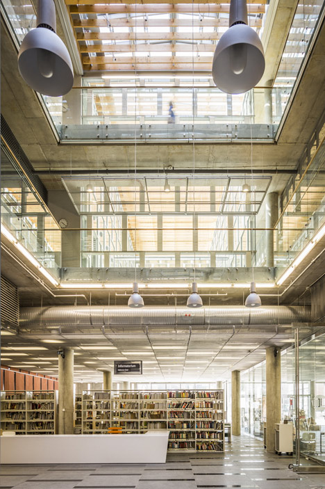 Katowice Scientific Information Centre and Academic Library by HS99
