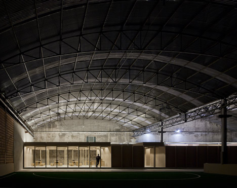 N10 Sports facility by Comoco N10 Sports facility by Comoco