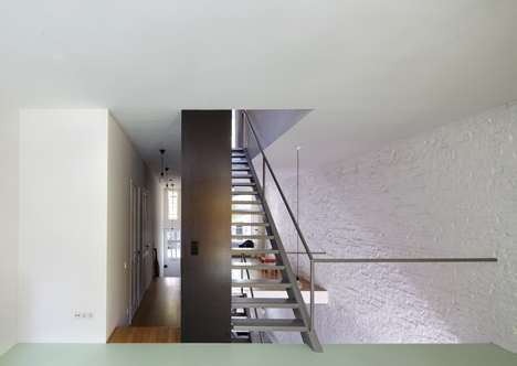 Vertical Loft by Shift