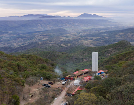 Cerro del Obispo Lookout Point by Christ & Gantenbein Cerro del Obispo Lookout Point by Christ & Gantenbein
