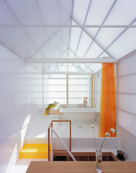 House in Yamasaki by Tato Architects