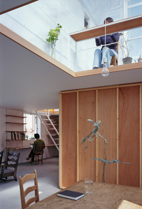 House in Yamasaki by Tato Architects
