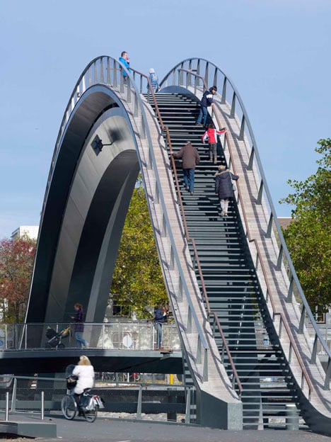 Melkwegbridge by NEXT Architects and Rietveld Landscape Melkwegbridge by NEXT Architects and Rietveld Landscape