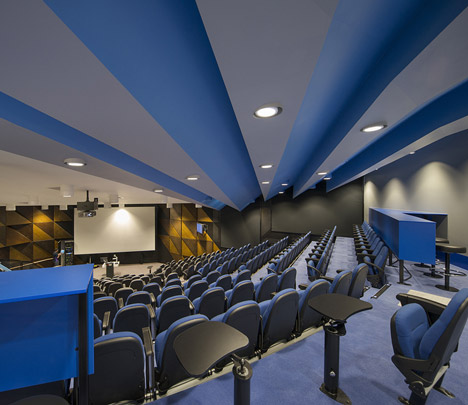 RMIT Swanston Academic Building by Lyons