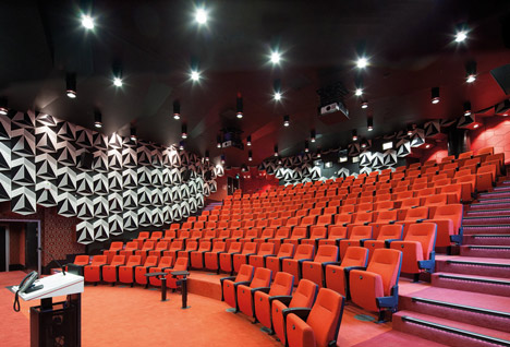 RMIT Swanston Academic Building by Lyons