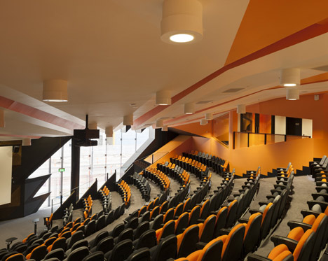 RMIT Swanston Academic Building by Lyons