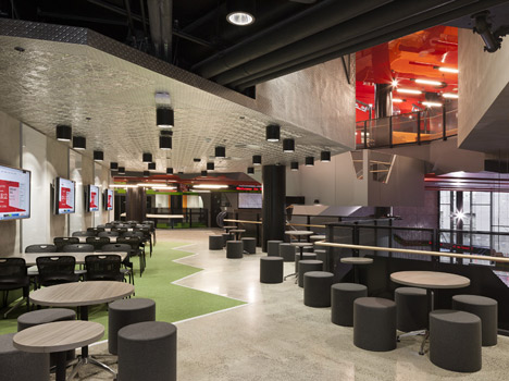RMIT Swanston Academic Building by Lyons