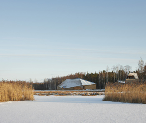 Takern Visitor Centre by Wingardhs