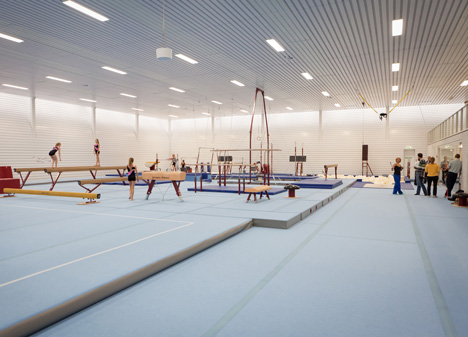 Gym Hall Nieuw Welgelegen by NL Architects