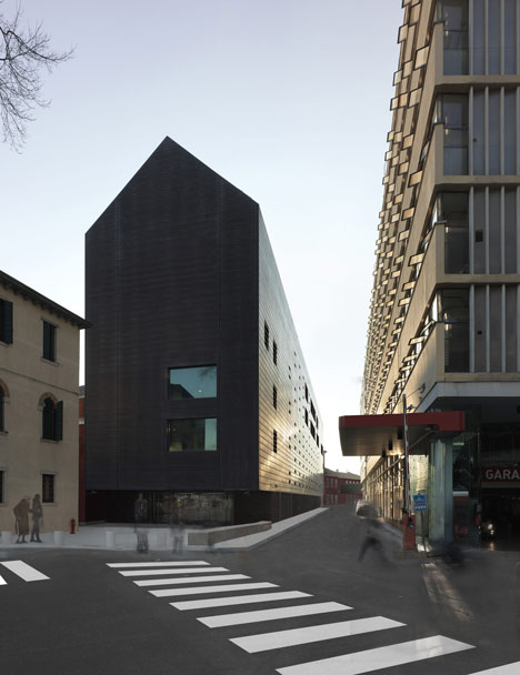 LCV. Law-Court Offices in Venice by C+S Architects