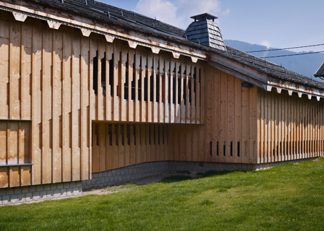 Villa Solaire by JKA and FUGA