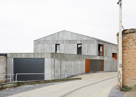 Casa MP in Sesma by Alcolea+Tárrago Arquitectos