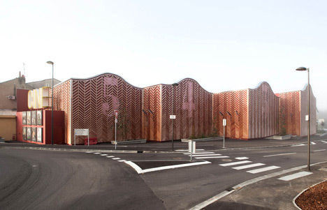 Cine 32 by Encore Heureux Cine 32 by Encore Heureux