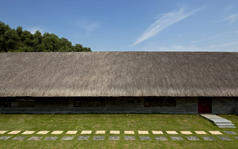 Dailai Conference Hall by Vo Trong Nghia