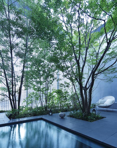 Optical Glass House by Hiroshi Nakamura Optical Glass House by Hiroshi Nakamura