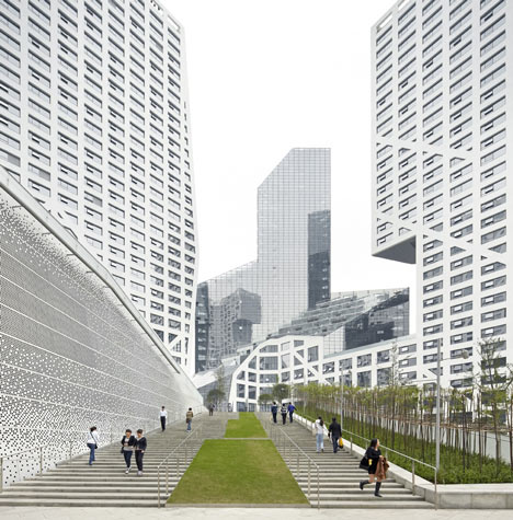 Sliced Porosity Block by Steven Holl Architects Sliced Porosity Block by Steven Holl Architects