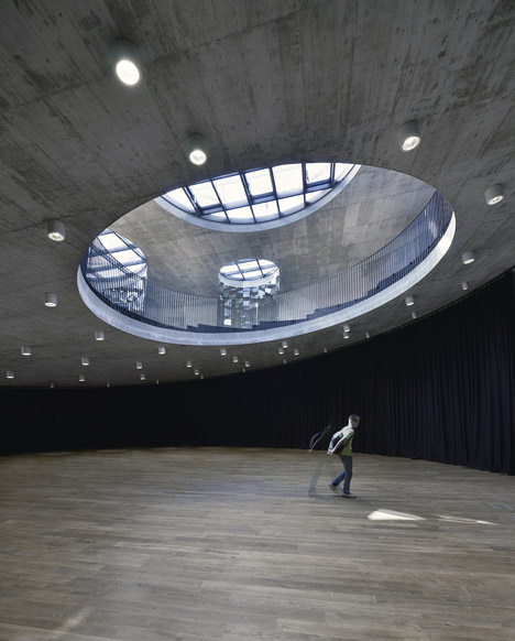 Space Habitable Wheel by OFIS, Sadar Vuga, Bevk Perovic and Dekleva Gregoric Space Habitable Wheel by OFIS, Sadar Vuga, Bevk Perovic and Dekleva Gregoric