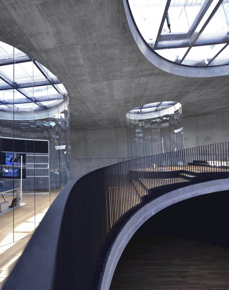 Space Habitable Wheel by OFIS, Sadar Vuga, Bevk Perovic and Dekleva Gregoric Space Habitable Wheel by OFIS, Sadar Vuga, Bevk Perovic and Dekleva Gregoric