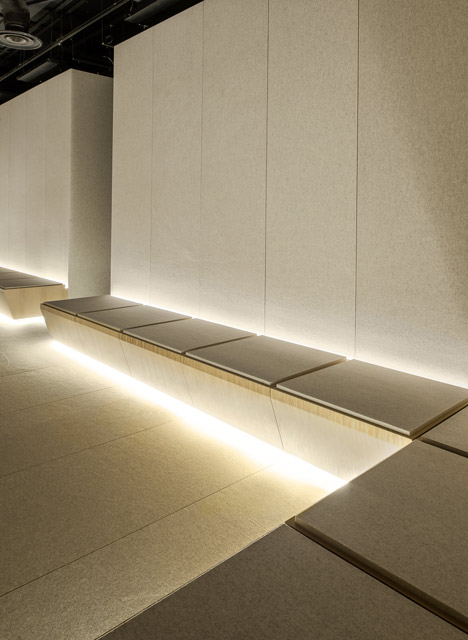 The Silence Room at Selfridges by Alex Cochrane Architects The Silence Room at Selfridges by Alex Cochrane Architects