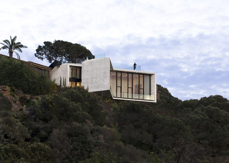 X House by Cadaval & Solà-Morales X House by Cadaval & Solà-Morales