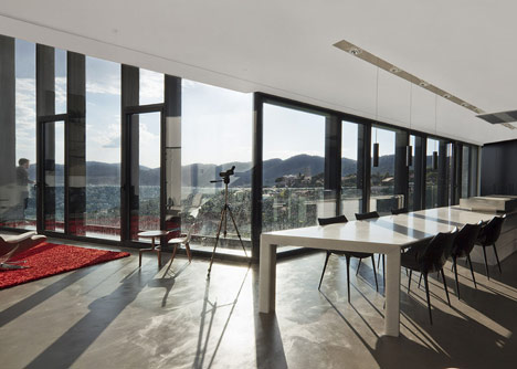 X House by Cadaval & Solà-Morales X House by Cadaval & Solà-Morales