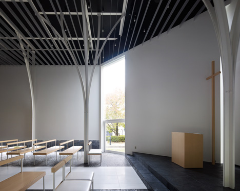 Forest Chapel by Hironaka Ogawa and Associates Forest Chapel by Hironaka Ogawa and Associates