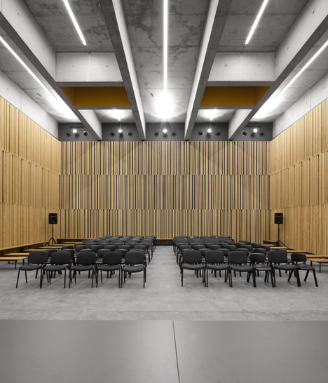 Braamcamp Freire Secondary School by CVDB Arquitectos