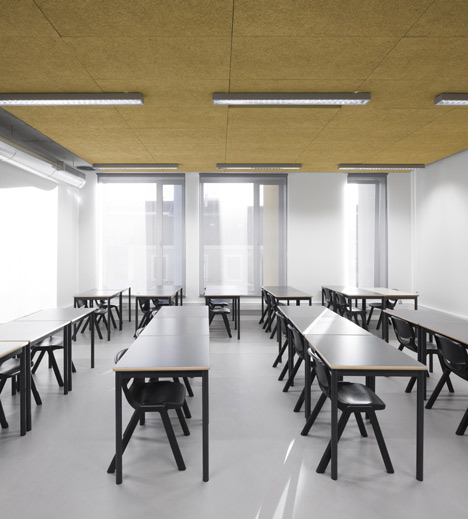 Braamcamp Freire Secondary School by CVDB Arquitectos