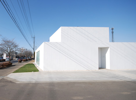 Library House by Shinichi Ogawa and Associates Library House by Shinichi Ogawa and Associates