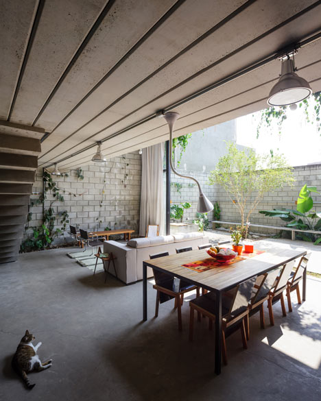 Maracanã House by Terra e Tuma Maracanã House by Terra e Tuma