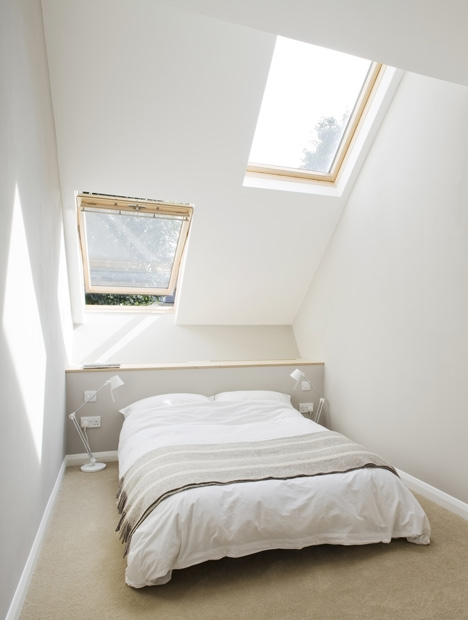 Slim House by Alma-nac Slim House by Alma-nac