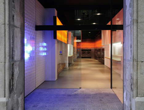 Splash laundrette by Frederic Perers Splash laundrette by Frederic Perers