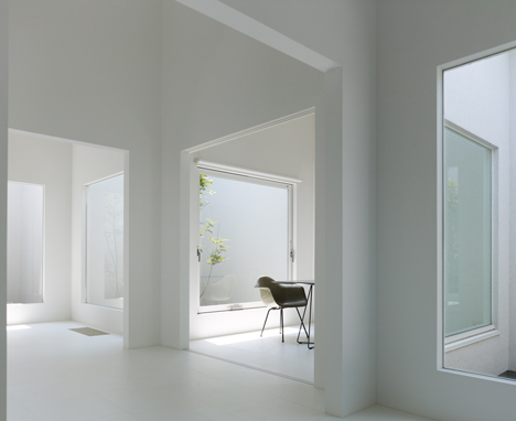 Chiyodanomori Dental Clinic by Hironaka Ogawa Chiyodanomori Dental Clinic by Hironaka Ogawa