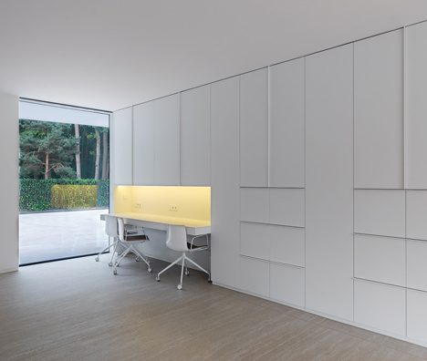 Villa L by Powerhouse Company Villa L by Powerhouse Company