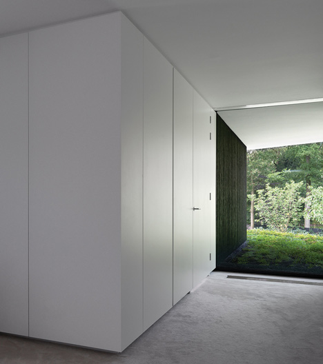 Villa L by Powerhouse Company Villa L by Powerhouse Company