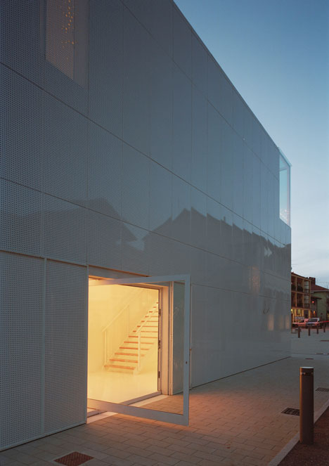 Elsa Morante Library by DAP Studio Elsa Morante Library by DAP Studio