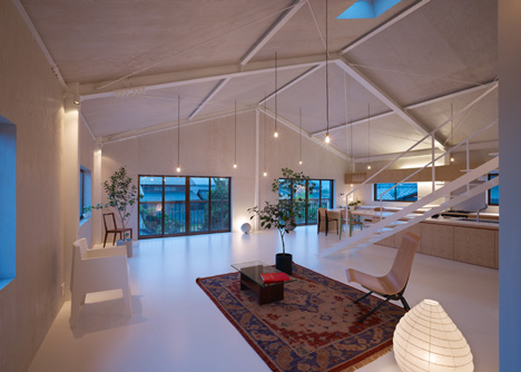 House in Yoro by Airside Design Office House in Yoro by Airside Design Office