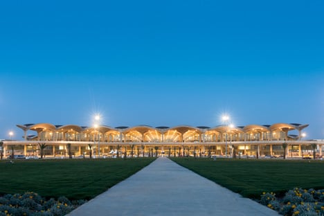 Queen Alia International Airport by Foster and Partners Queen Alia International Airport by Foster and Partners