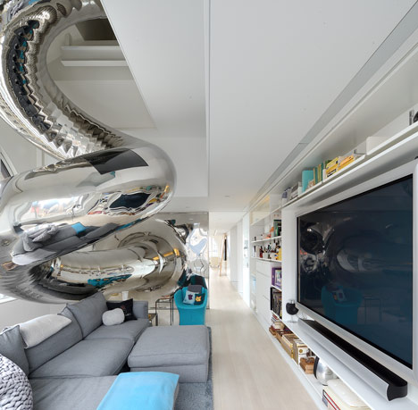 Skyhouse by David Hotson and Ghislaine Viñas Skyhouse by David Hotson and Ghislaine Viñas