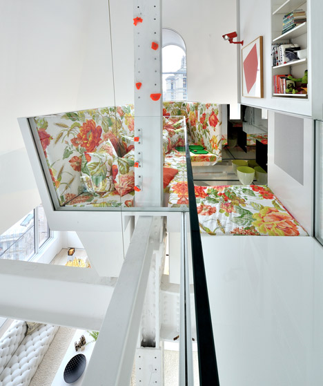 Skyhouse by David Hotson and Ghislaine Viñas Skyhouse by David Hotson and Ghislaine Viñas